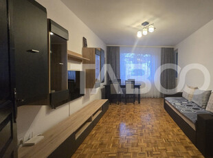 Apartament 2 camere de vanzare decomandat 50 mp zona Strand