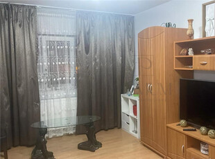 Apartament 2 camere decomandat – Zona Torontalului