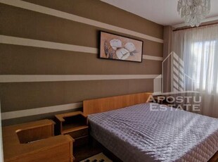 Apartament 4 camere ,2 bai , AC , centrala proprie ,in zona Dacia