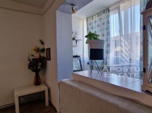 Apartament cu 1 camera , spatios , centrala proprie , AC , Girocului