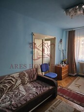 Apartament cu 2 camere. Etaj 1. Aproape de Unicarm- Sagului