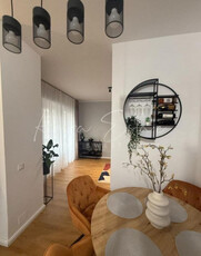 Apartament cu 2 camere in Floresti zona Razoare