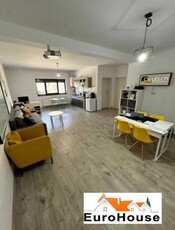 Apartament cu 3 camere de vanzare in Alba Iulia