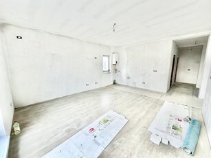 Apartament cu 3 camere si curte de 170 mp - Mosnita Noua - Zona Kaufland