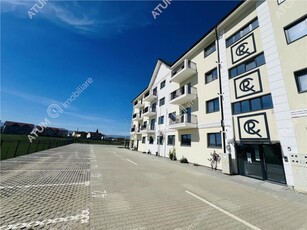 Apartament de vanzare cu 2 camere loc propriu de parcare si boxa situat in zona Pictor Brana din Selimbar