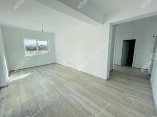 Apartament de vanzare cu 3 camere decomandate 2 bai boxa si parcare proprie zona Pictor Brana Selimbar