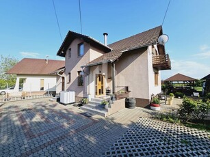 Casa individuala de vanzare, Alba-Micesti zona Kaufland