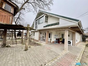 Casa Individuala, Hoboca, 650mp teren 119.000 euro de vanzare