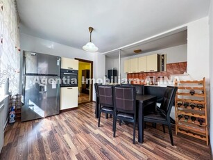 Casa si teren 2085 mp in Deva, zona Calugareni...