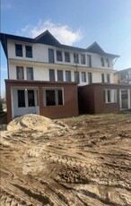 Duplex Spatios de Vanzare in Dobroesti Ideal pentru Locuinta sau Investitie