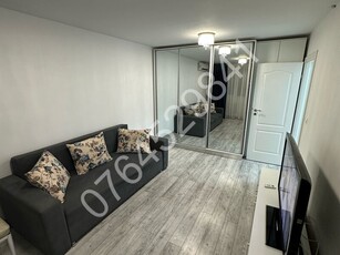 Inchiriere apartament 3 camere Drumul Taberei, str. Raul Doamnei renovat complet langa