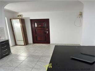 Vand Apartament 2 Camere