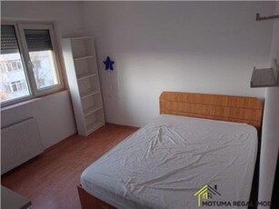 Vand Apartament 2 camere