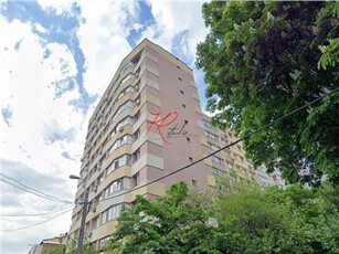 Vanzare apartament 2 camere Tei, mobilat