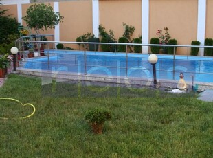 VANZARE VILA 340MP | 7 CAMERE | PISCINA | BANEASA | GARAJ |