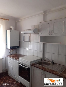 Apartament cu 3 camere de inchiriat in Alba Iulia.