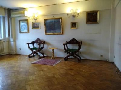 Apartament 5 camere modificat in 4 zona Titulescu - Banu Manta