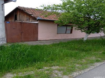 Casa modesta de vânzare un Vladimirescu