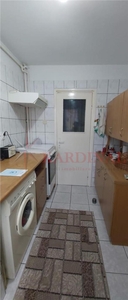 Inchiriere apartament 2 camere , etajul 1,zona Garii