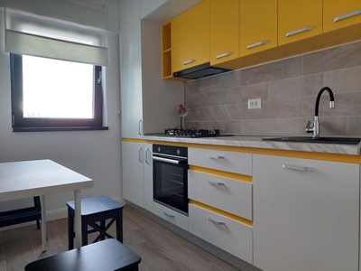 Inchiriere apartament 2 camere Virtutii, Pod Ciurel, apartament 2 camere