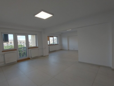 Inchiriere apartament 4 camere Unirii, Fantani, 4 cam. decomandate