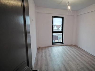 3 camere, , mp , de vanzare apartament in zona Galata, Platoul Insorit Din 2008 sustinem Comunitatea Agentiilor Imobiliare din Iasi