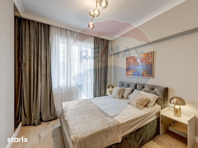 Apartament decomandat cu 2 camere in zona Centru - Pod de Fier