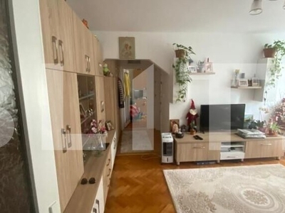 Apartament 2 camere, semidecomandat, 47 mp, zona Iulius Mall