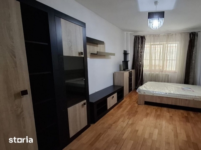 Apartament 3 Camere , De Vanzare , 85Mp, Zona Rovinari