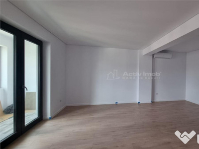 Apartament 3 cam 130mp bloc 2023