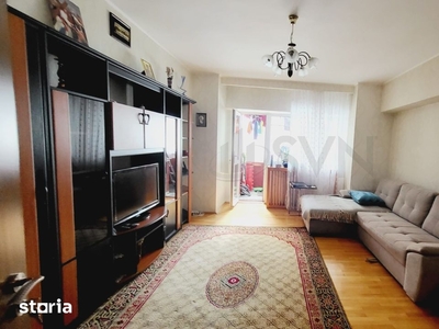 Apartament 3 camere - Calea Calarasilor - Parcare