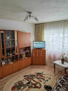 Apartament 3 camere in zona ZORILOR