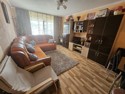 Apartament, 3 camere, Ivancea.