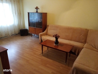 Apartament 4 camere decomandat,2 băi,2 balcoane,ultracentral,Deva