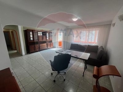 Apartament 4 camere vanzare in bloc de apartamente Vrancea, Focsani, Brailei