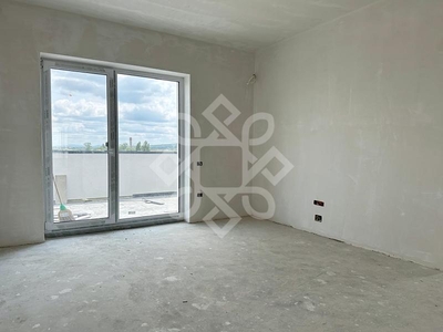 Apartament cu 2 camere tip penthouse de vanzare in Baile Felix