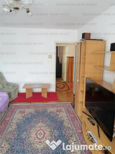 Apartament cu 2 camere, decomandat-Zona Tractorul