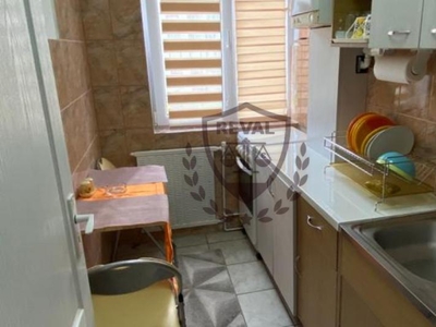 Apartament cu 2 camere, in supr. de 41 mp., situat in cartierul Centru din orasul Alba Iulia.