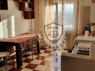 Apartament cu 2 camere, zona Cetate, complet mobilat si utilat.