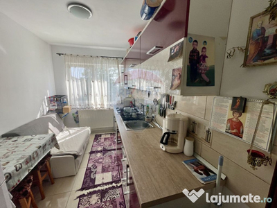 Apartament cu 3 camere