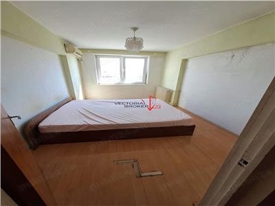 Apartament decomandat in bloc reabilitat langa Metrou OBOR