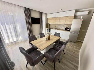 Apartament modern cu 3 camere de inchiriat in West Residence, Oradea, Bihor.