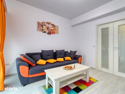 Inchiriez apartament cu 3 camere