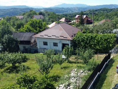 Casa de vanzare in Ceparii Pamanteni, zona Plaiul Oii