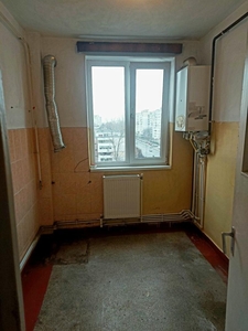 De vanzare apartament 2 camere zona Capatul lui 4