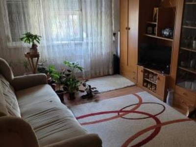 De vanzare apartament 3 camere Bd Dorobantilor/C.Galati