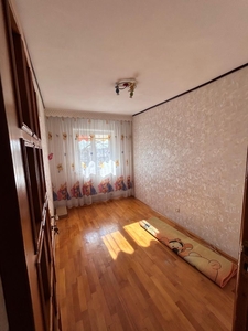 De vanzare apartament 3 camere zona Concordia