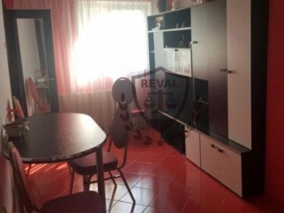 Inchiriez apartament 2 camere, Cartier Cetate, zona Lidl, mobilat si utilat.