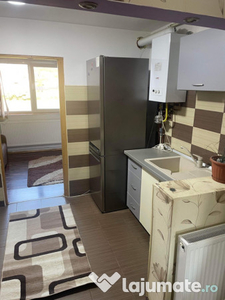 Închiriez Apartament cu 2 camere Str. Miron Costin