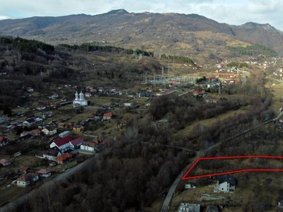 Teren Capataneni ( 2300 mp )